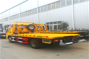 盐都附近拖车救援搭电